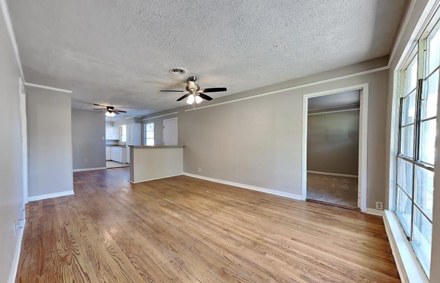 12357 Kayla Ln, Houston, TX 77015-6617
