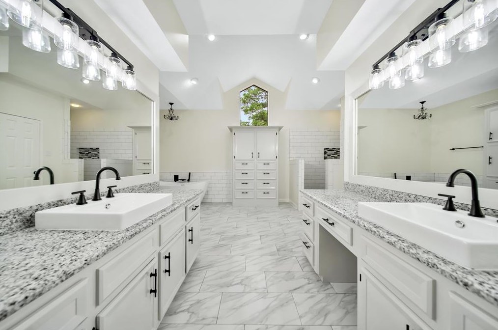 7314 Blenheim Palace Ln, Houston TX  77095-3552 exterior