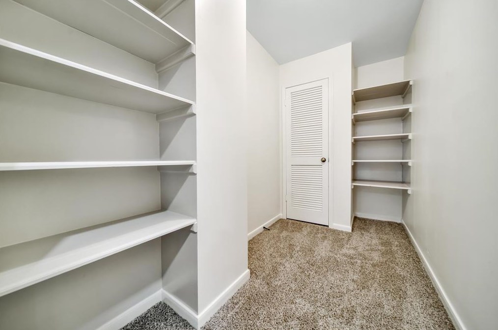7314 Blenheim Palace Ln, Houston TX  77095-3552 exterior