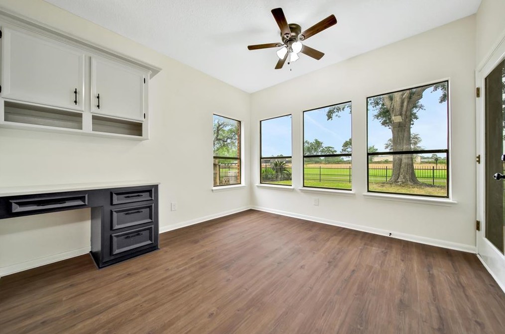 7314 Blenheim Palace Ln, Houston TX  77095-3552 exterior