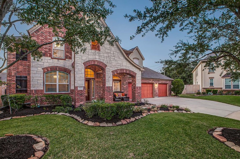 17615 Strackfield Ln, Tomball, TX 77377-1540