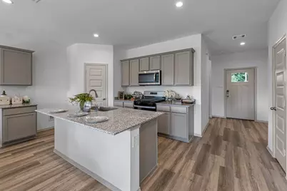 6605 Alexis Street, Beaumont, TX 77708 - Photo 2