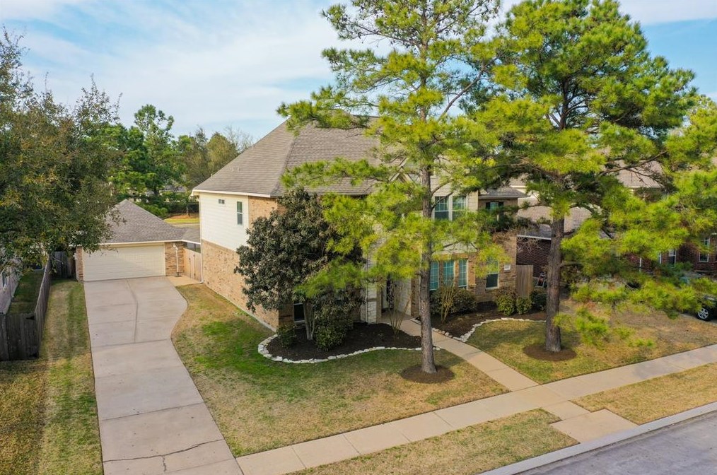 6410 Sunrise Glen Ln, Spring, TX 77379-2717