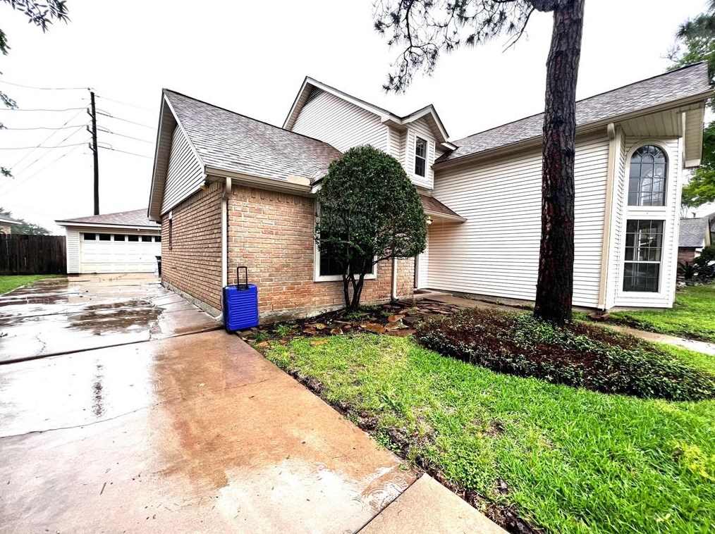 4134 Club Valley Dr, Houston, TX 77082