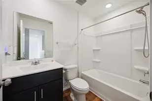 10127 Clearwick St, Houston, TX 77034 - Photo 16
