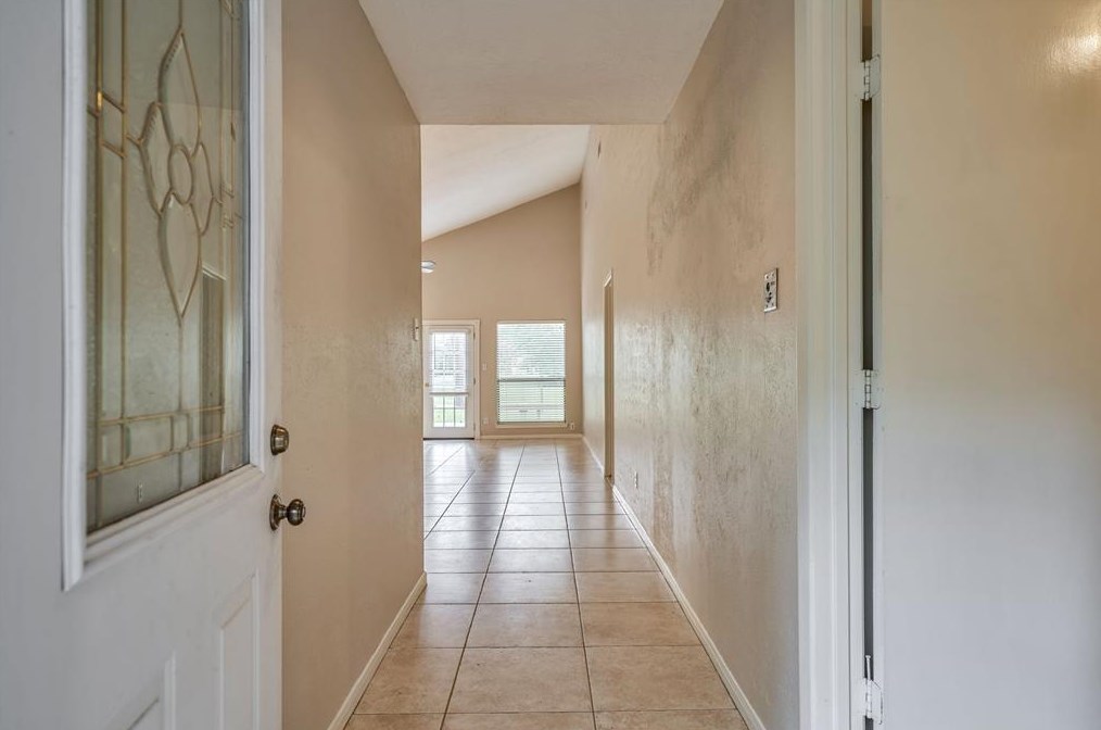 66 Timber Top Dr, Spring TX  77380-1491 exterior