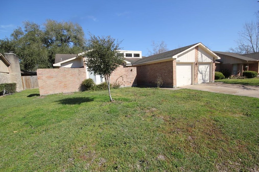 16606 Kassikay Dr, Houston, TX 77084