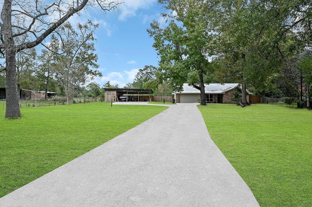 1900 County Road 381, Cleveland, TX 77328-5296