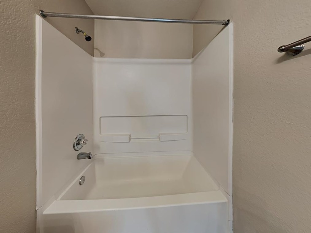 11338 Log Cabin Ln, Tomball, TX 77375