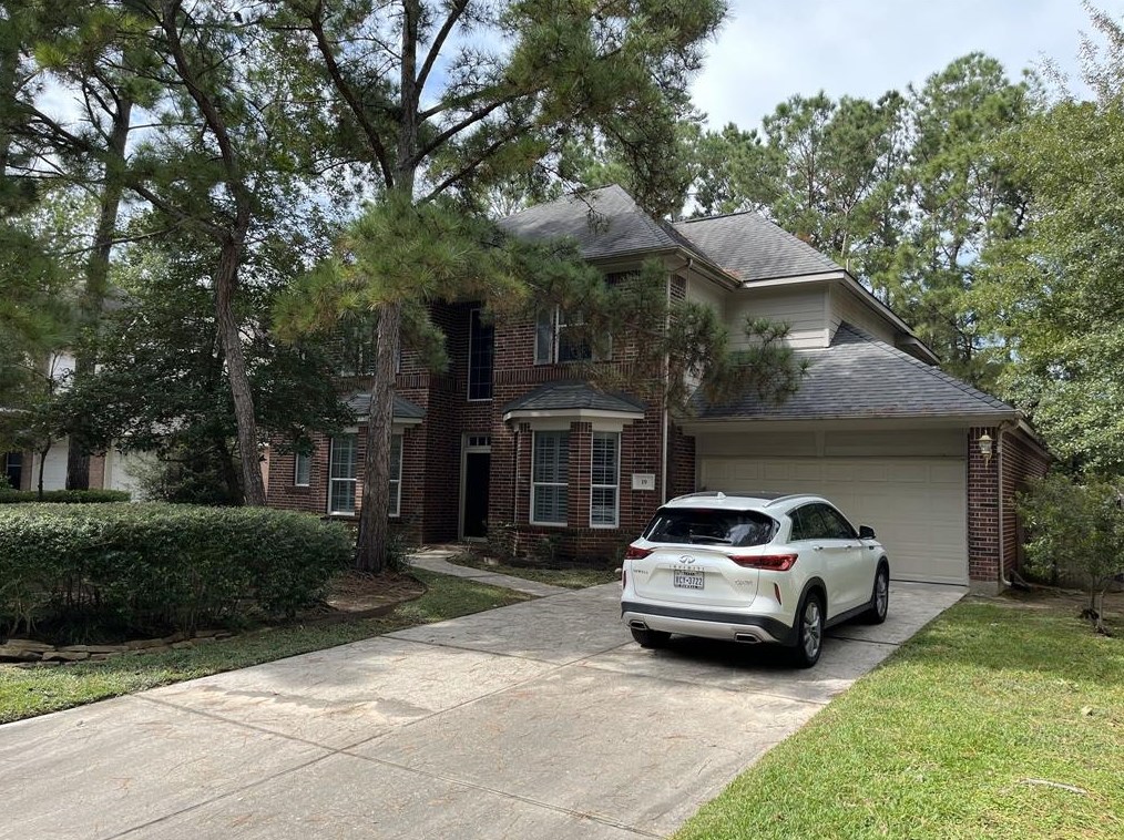 19 Greenvine Cir, Spring, TX 77382-1671