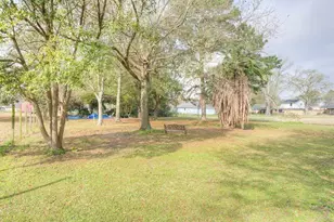 4859 Harrison Ave, Groves, TX 77619 - Photo 8