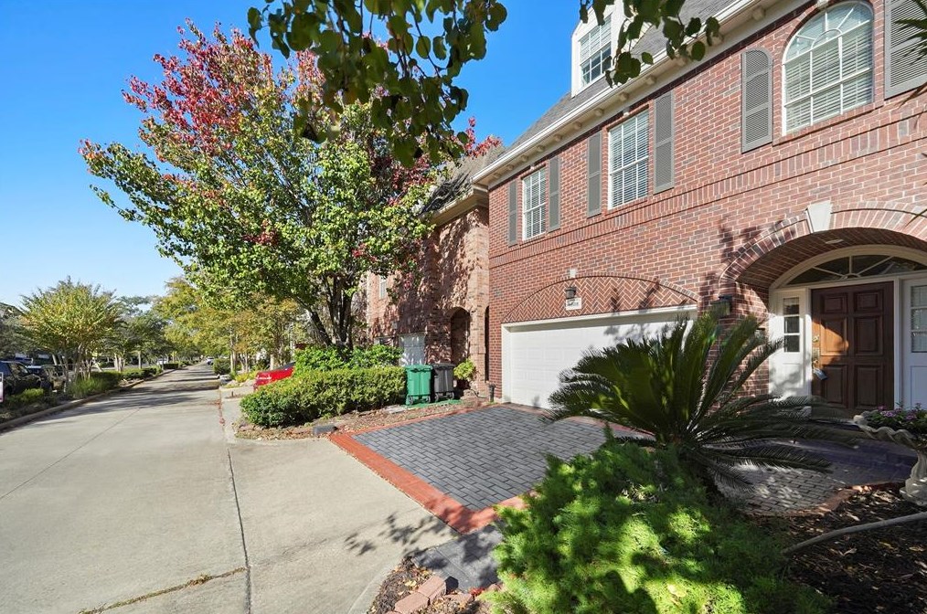 5308 Hidalgo St, Houston, TX 77056