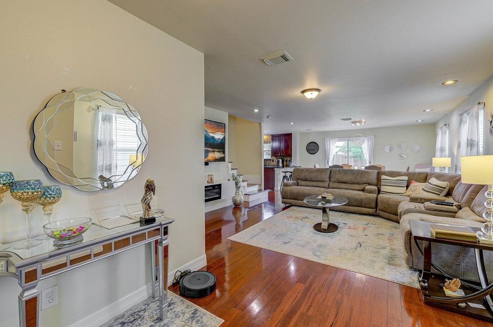 18118 Tyler Trails Ct, Cypress TX  77433-7606 exterior