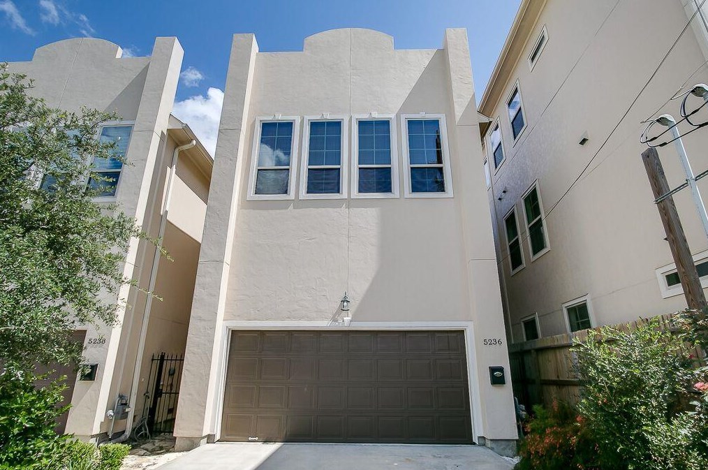 5236 Kiam St, Houston, TX 77007