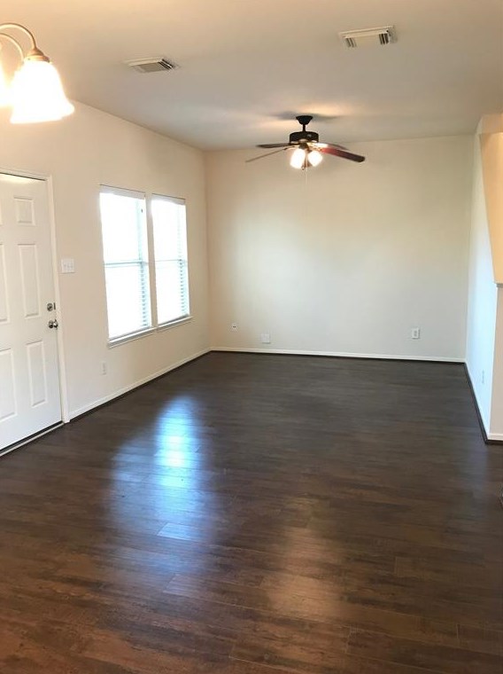 11765 Jelicoe Dr, Houston, TX 77047