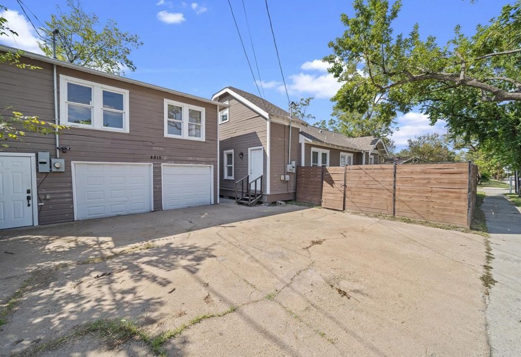 1104 16 St, Houston TX  77008-3429 exterior