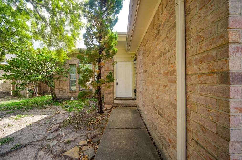 17219 Lilac Vale Ct, Houston TX  77084-1370 exterior