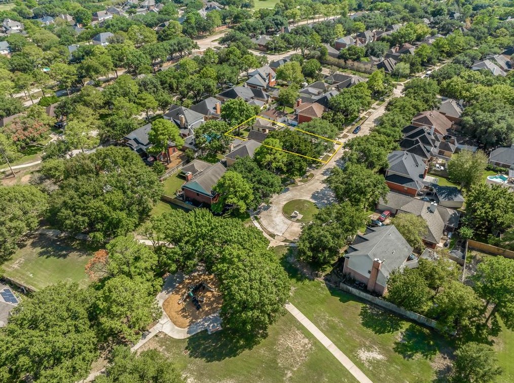 2015 Shadow Park Dr, Katy, TX 77494-2135