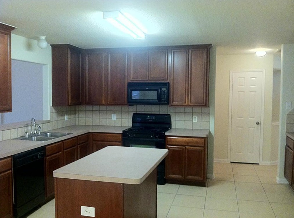 3239 Amber Meadow Dr, Katy TX  77449-4944 exterior