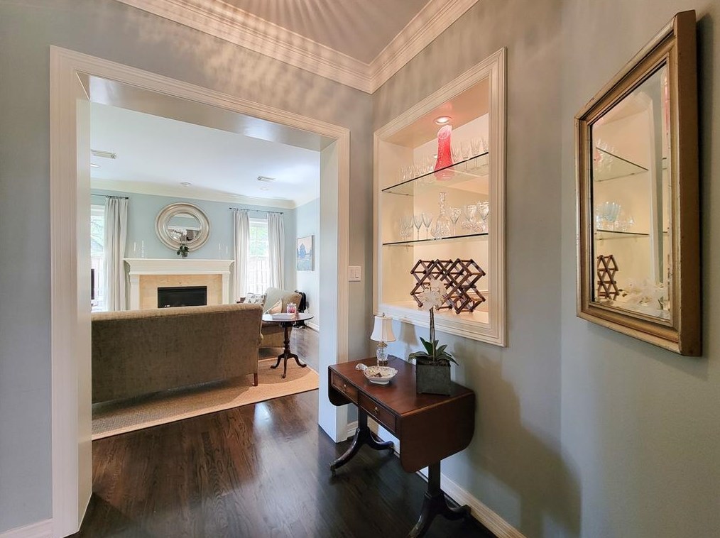 5807 Inwood Park Ct, Houston TX 77057-3196 exterior