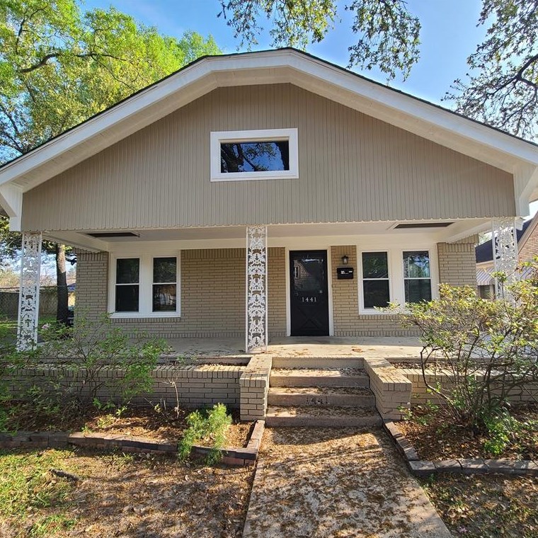 1441 Lawson St, Houston, TX 77023-3646