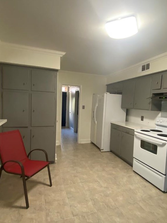 6310 Deerwood Rd, Houston TX  77057-1072 exterior