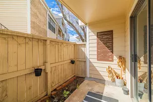 2750 Holly Hall St, Houston, TX 77054 - Photo 10