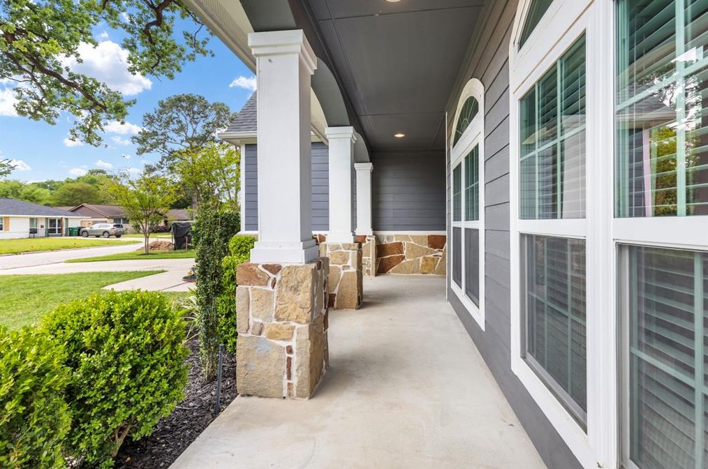 1034 31 St, Houston TX  77018-8311 exterior