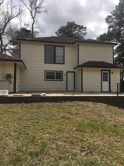 10071 Woodhollow Dr, Conroe, TX 77385