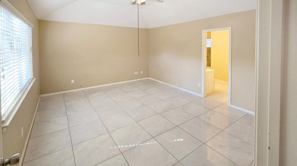 10307 Bushy Crk Dr, Houston TX  77070-4701 exterior