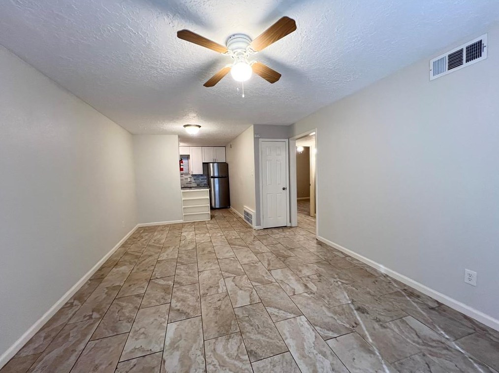 3314 N Macgregor Way #4, Houston, TX 77004