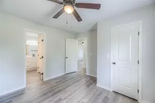 646 Yaupon Cove Dr, Onalaska, TX 77360 - Photo 8