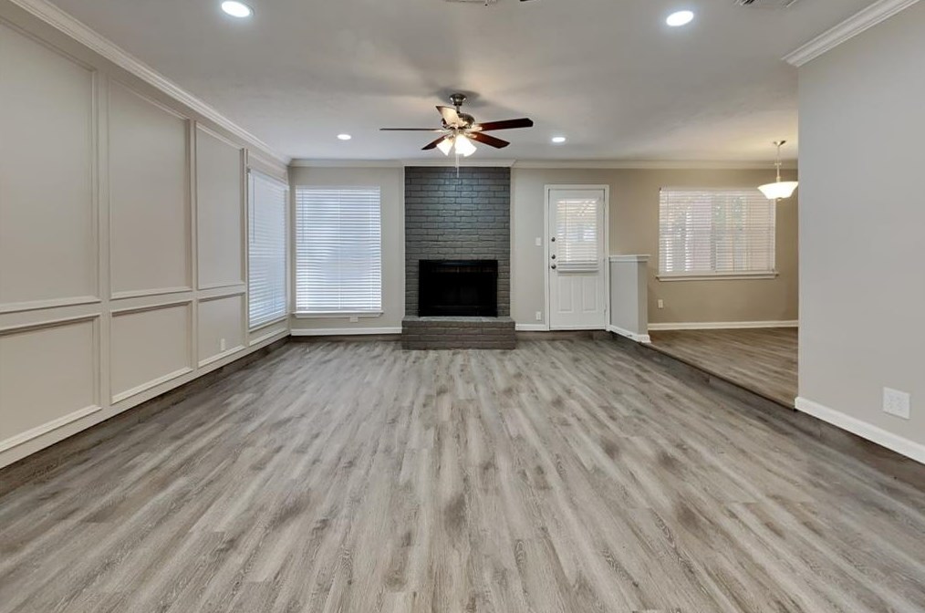 17523 Pinewood Forest Dr, Spring, TX 77379