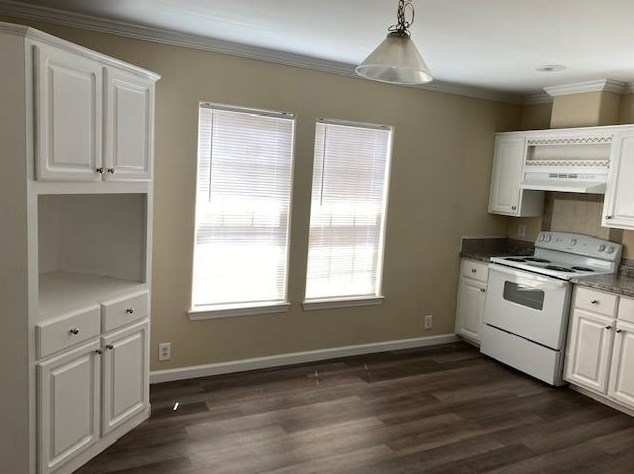 8019 Hamlet St, Houston, TX 77078