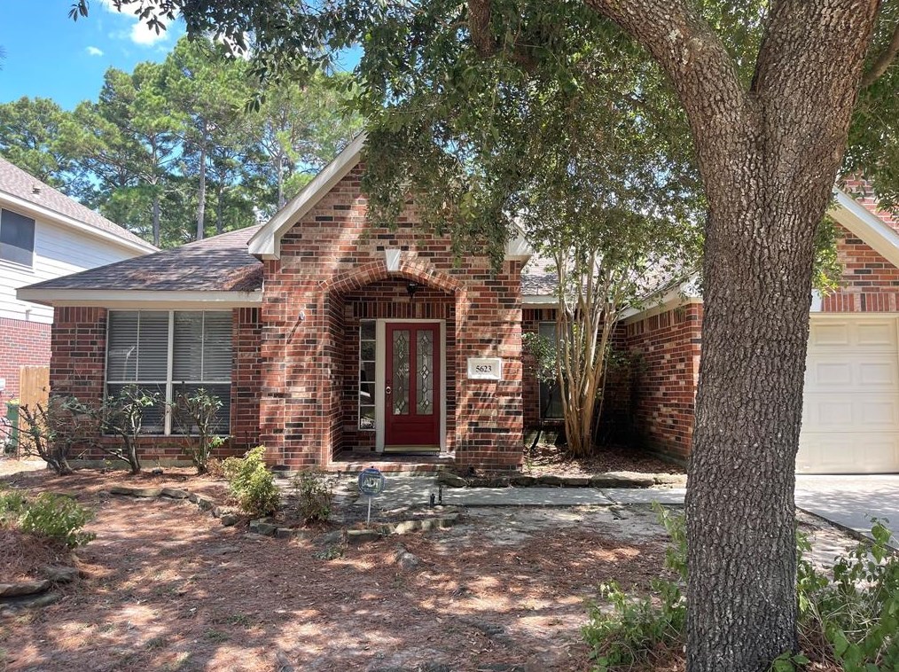 5623 Capella Park Dr, Spring TX  77379-2473 exterior