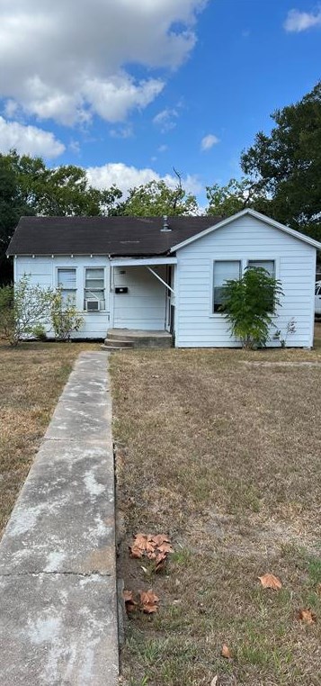 910 Avenue I, Bay City, TX 77414-3102