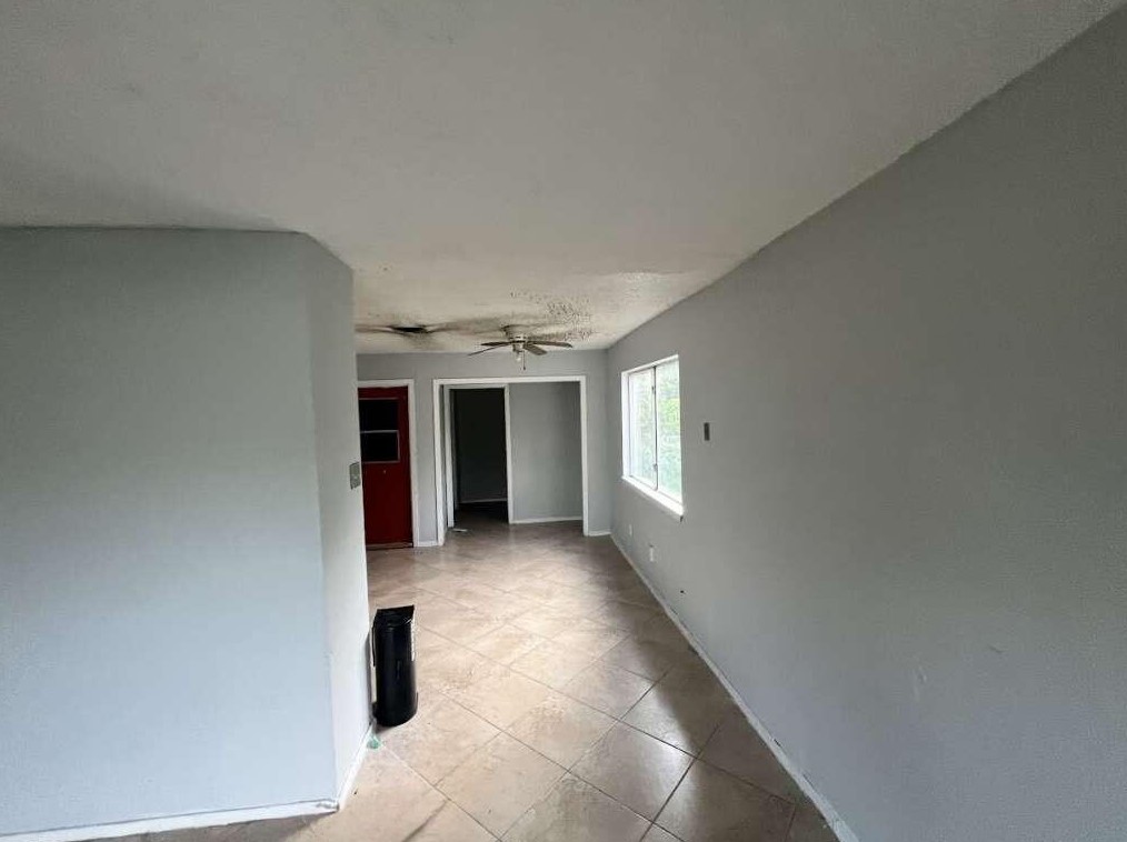 1006 Mesquite St, Refugio, TX 78377