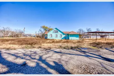 302 E Rogers Street, Houston, TX 77022 - Photo 8
