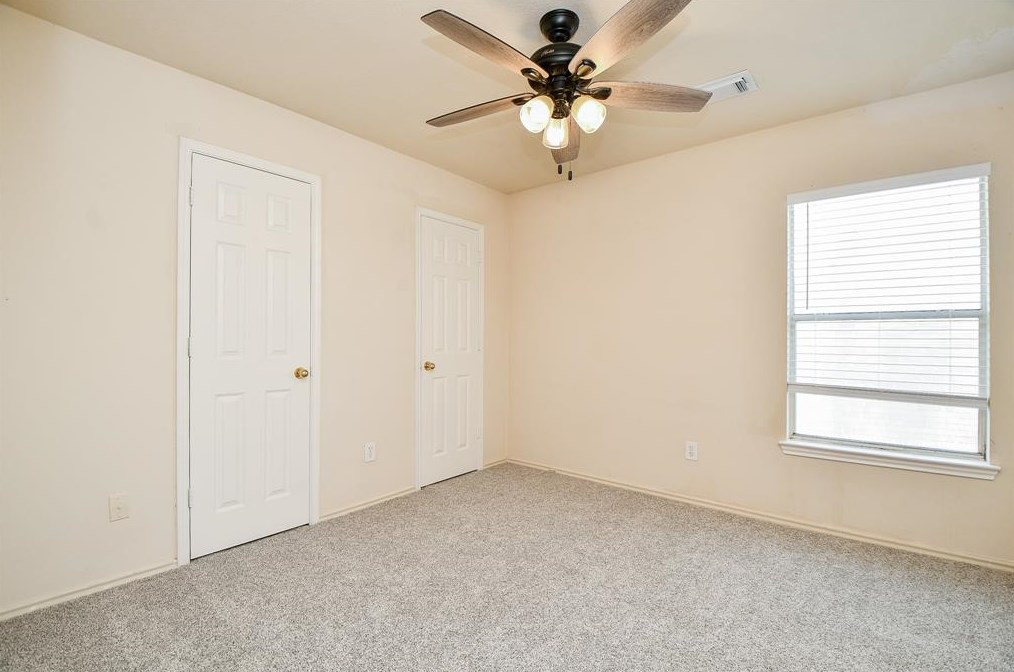 6626 Barker Bnd Ln, Katy TX  77449-0118 exterior