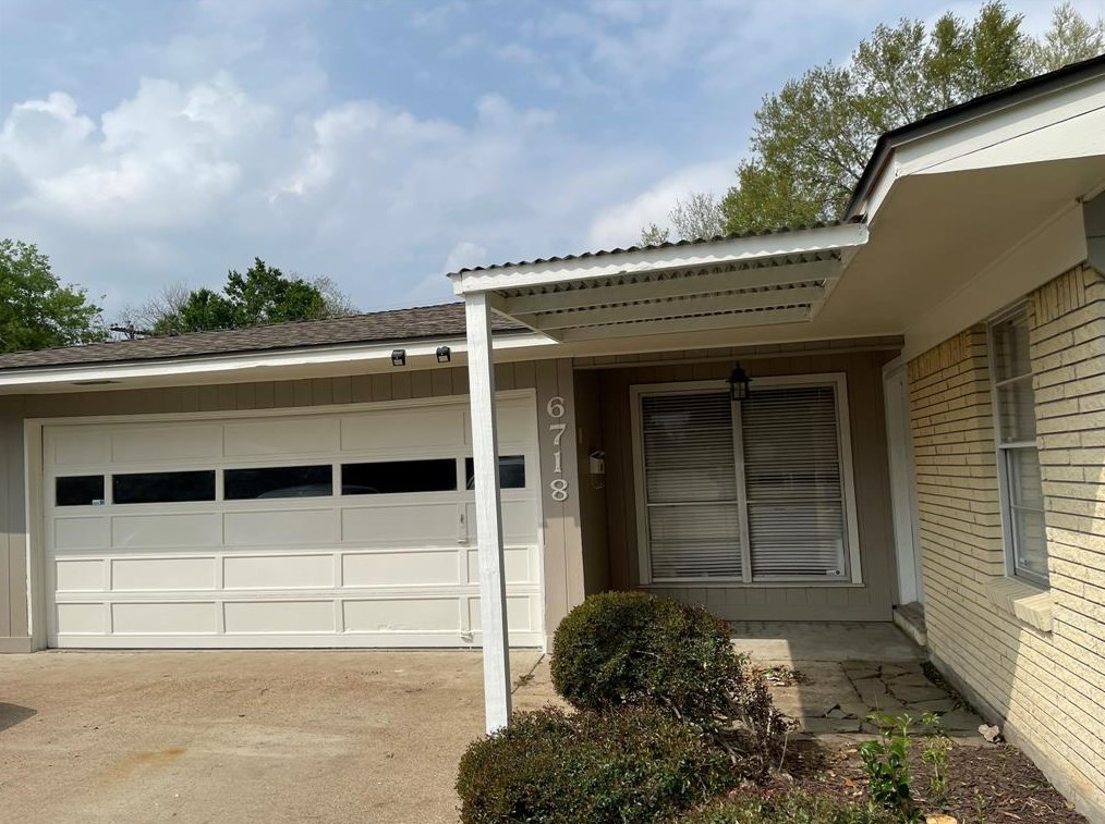 6718 Beryl St, Houston, TX 77074