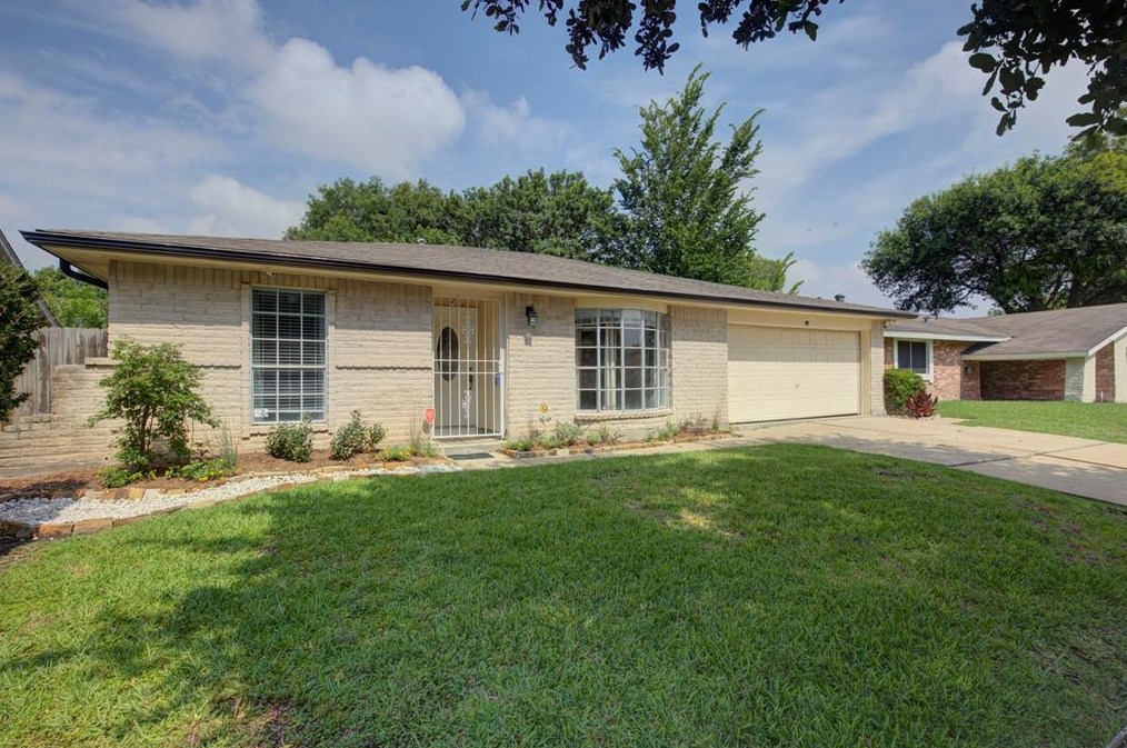 10410 Ripplewave Dr, Sugar Land, TX 77498-1629
