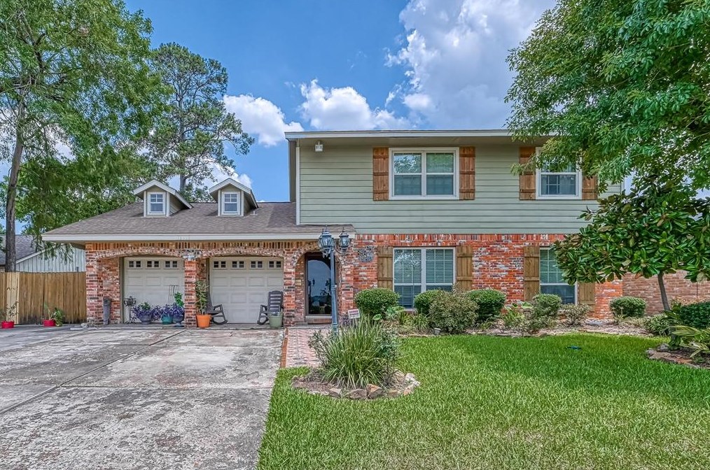 14339 Duncannon Dr, Houston TX  77015-2513 exterior