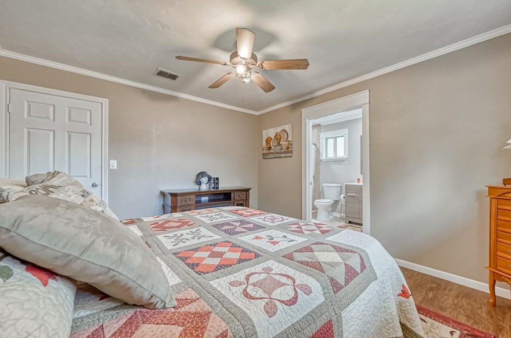 14339 Duncannon Dr, Houston TX  77015-2419 exterior