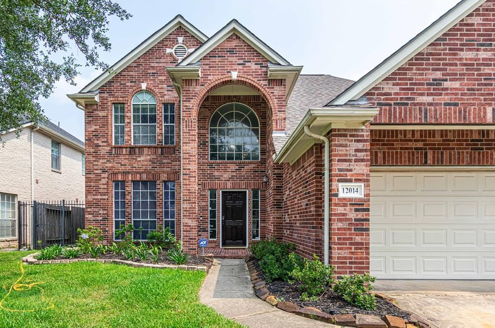 12014 Sunrise Way, Houston, TX 77065-3917
