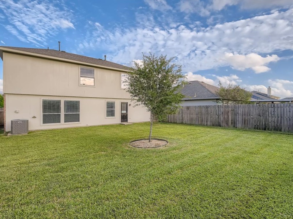 13906 Sorrel Grv Ct, Houston TX  77047-4531 exterior