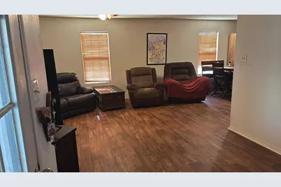 273 Glenda Drive, Livingston, TX 77351 - Photo 4