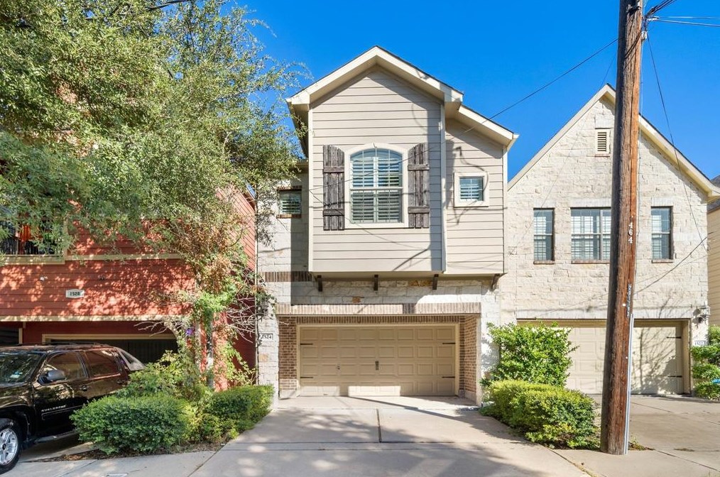 1524 Dian St, Houston, TX 77008-3710