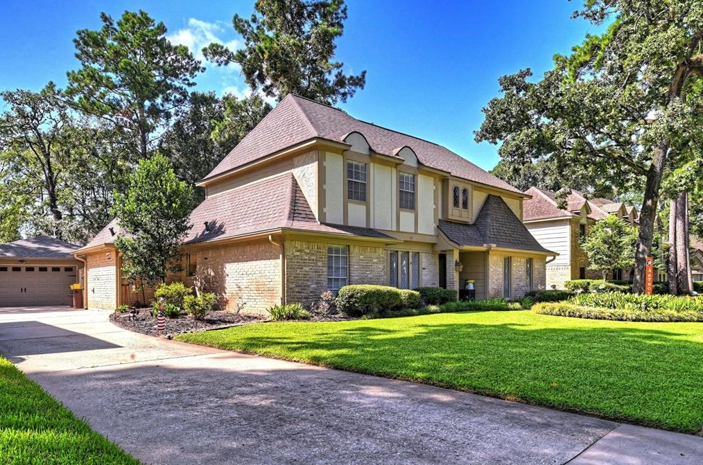3207 Candleknoll Dr, Spring, TX 77388-5862