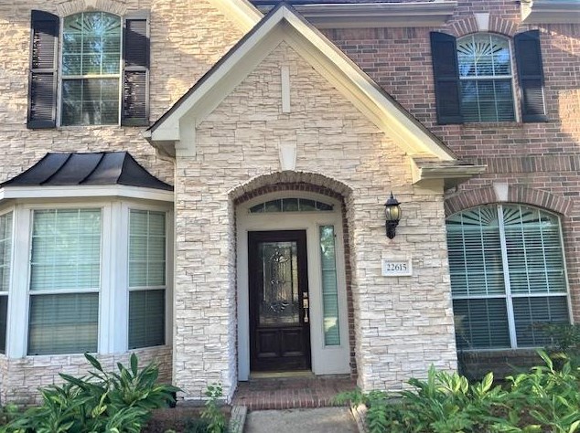 22615 Water Edge Ln, Katy, TX 77494-2309
