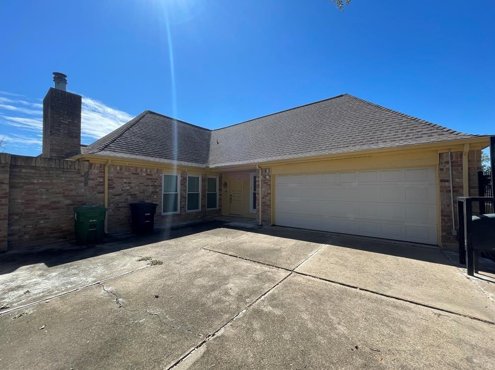 9611 Stroud Dr, Houston, TX 77036